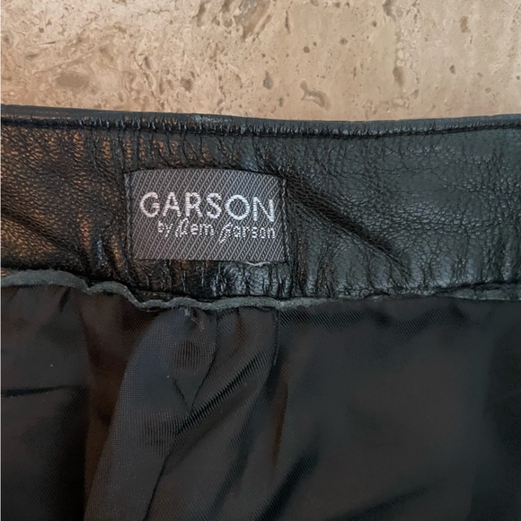 GARSON Leather Cropped Seamed Pants w/ Back Pockets - Picture 3 of 6